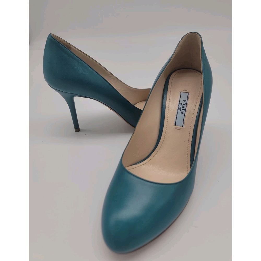 Prada Teal  Italian Patent Leather High Heel Pumps size 36.5/6.5 Excellent!